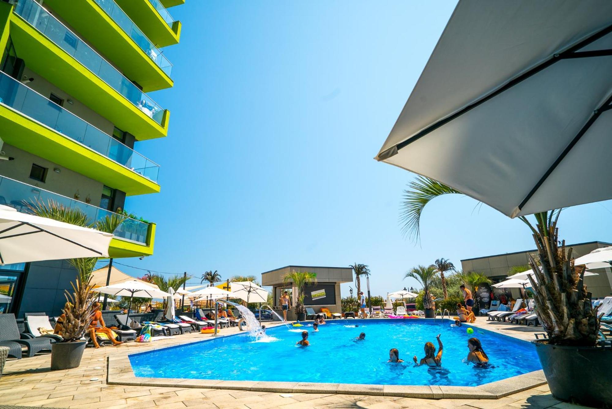 Eka Studio - Pool & Spa Beach Resort Năvodari Εξωτερικό φωτογραφία